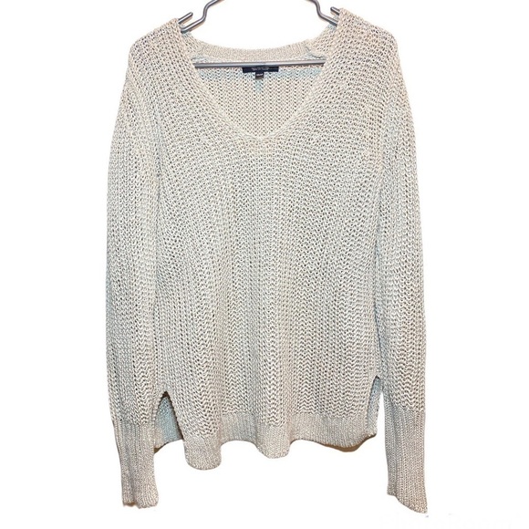 Banana Republic Taupe Sweater - Picture 2 of 7